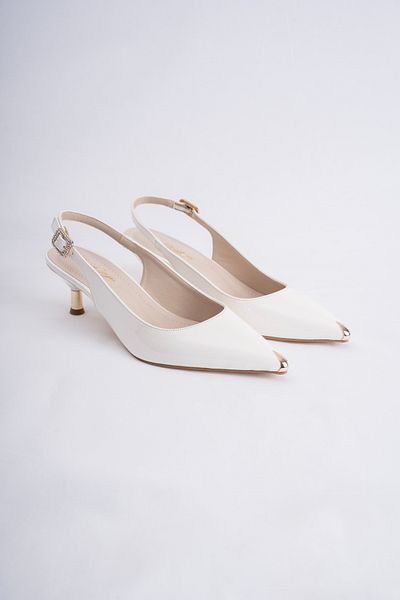 innsteal Cielo Classic Women's White Patent Leather Thin Heeled Slingback Shoes – Elegant Model with Metal Tip Detail