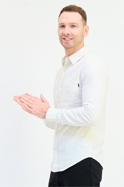 Dockers Men Slim Fit Solid Long Sleeves Casual Shirt, Off White