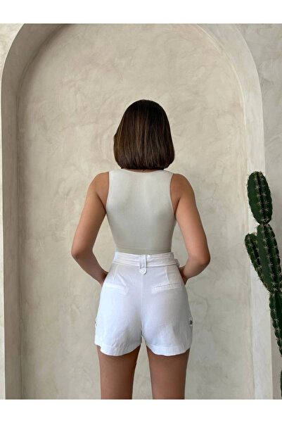 İntive Lingerie White Belt Detailed 2 Pocket Safari Model Slim Fit Mini Gabardine Shorts