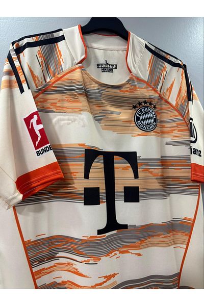 MONTENERO Bayern Munich 2025/26 Season Untitled Away Jersey