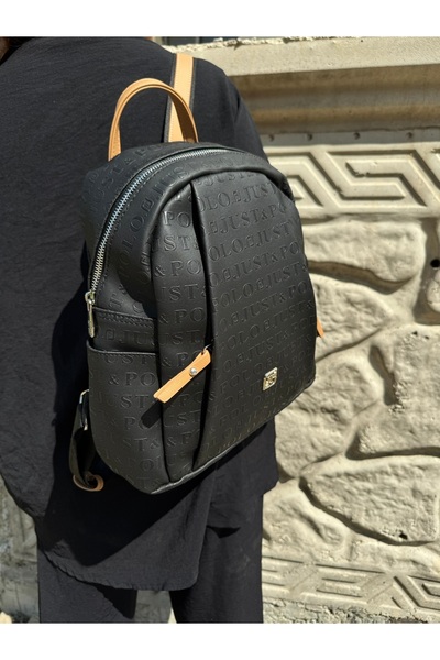 Just Polo حقيبة ظهر نسائية سوداء اللون بتصميم جملي مكونة من 9 أقسام كبيرة الح...