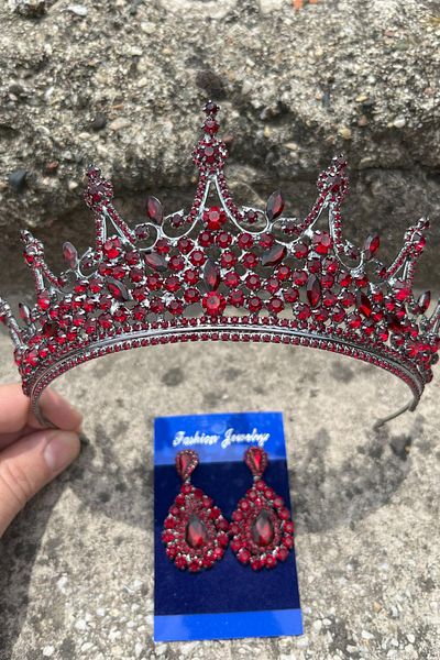 Hobigram Catalina Burgundy Bridal Henna Crown Special Occasion Accessory Women's Crown and Drop Shuttle Earring Set