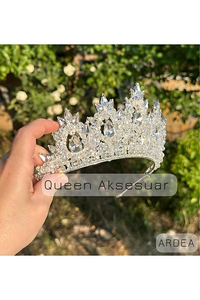 QUEEN AKSESUAR تاج زفاف فاخر من حجر الكريستال الأبيض الماسي من Ardea، تاج معدني عالي الجودة مع تصميم أصلي