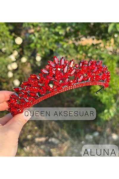 QUEEN AKSESUAR Aluna Ruby Red Crystal Stone Luxury Design Engagement Bridal Tiara Metal Crown with High Authentic Motif