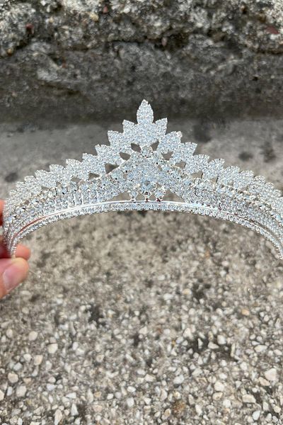 Hobigram Daniela Silver Bridal Henna Crown Special Occasion Accessory Women's Crown Hair Accessory – Crown, Crystal Stone