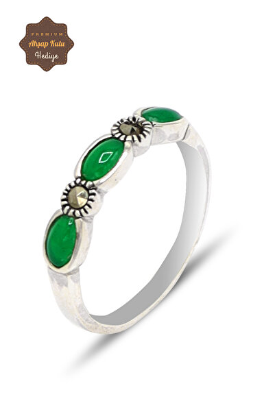 Midyat Nurtaş Gümüş Zümrüt Taşlı Üç Taş Model 925 Ayar Gümüş Markazit Kadın Y...