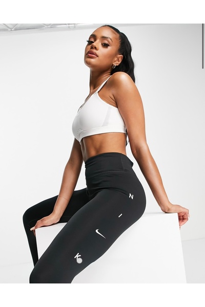 Nike Dri-Fit Alpha High-Support Padded Adjustable Training Beyaz Kadın Spor Sütyeni