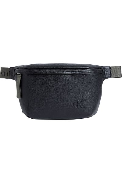 Calvin Klein Men Black Cargo Waistbag