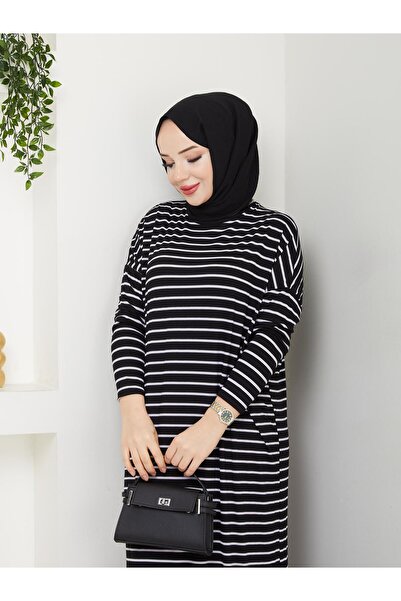 MODAMÜNASİP Το ριγέ βισκόζη χτενισμένο βαμβακερό φόρεμα μας με υφασμάτινο υλικό που ρέει σαν νερό χωρίς γραμμή