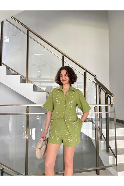 Sude Kızanlıklı Set de lenjerie cu detaliu de broderie