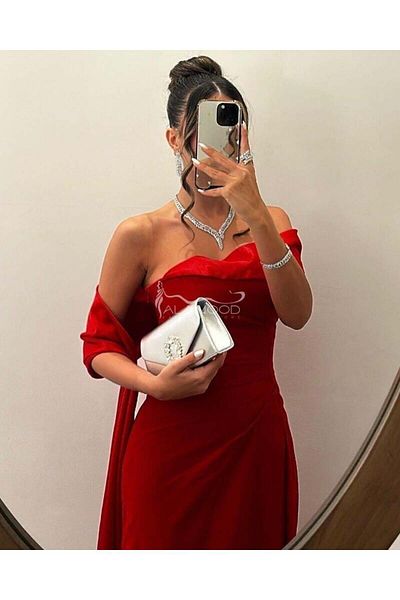 ALANOOD FASHION Soft and elegant red dress by Bashayer