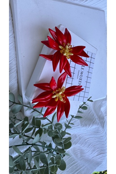 LE.WUEEN أقراط زهرة ZRA موديل أحمر