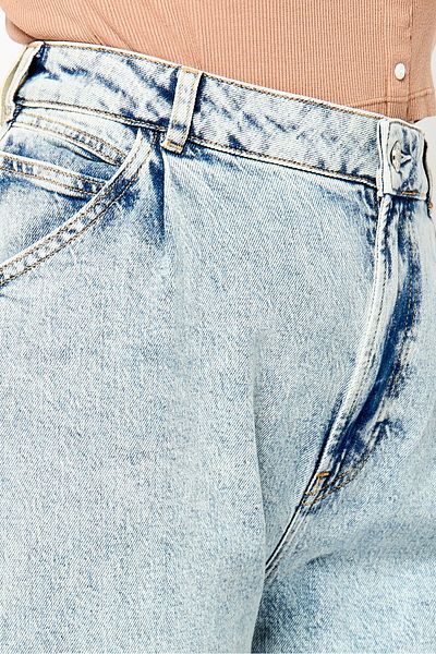 Scotch & Soda Women Tapered Fit Washed Stretchable Jeans, Light Blue