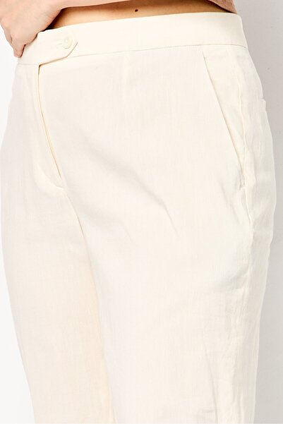 Gant Women Regular Fit Solid Dress Pants, Cream