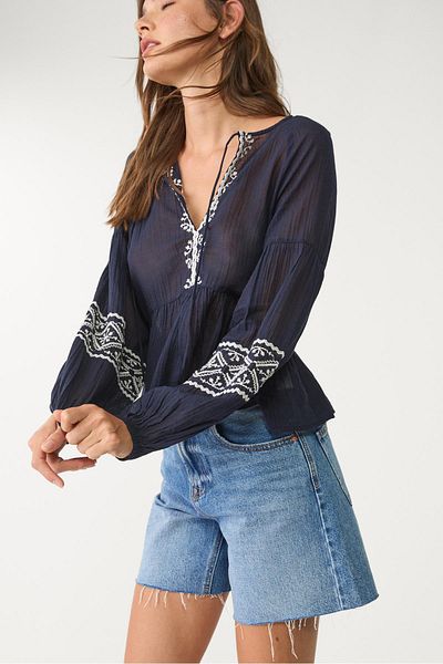 Stradivarius Flowing embroidered blouse