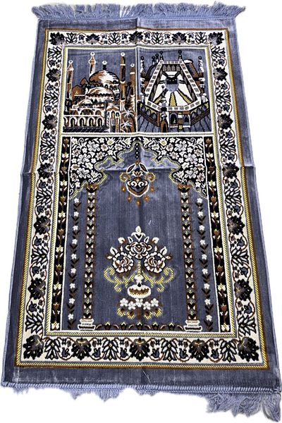 Generic Old-fashioned prayer rug