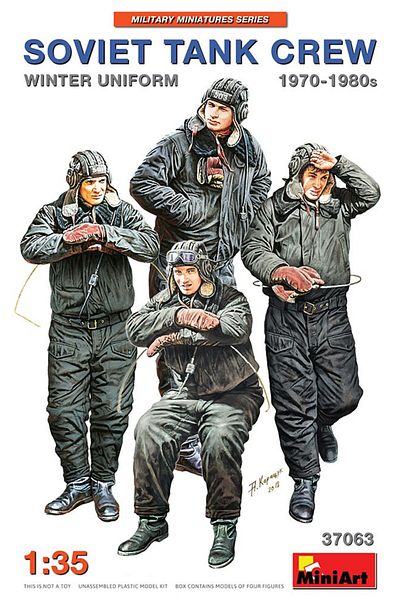 MiniArt 37063 1:35 Soviet Tank Crew 1970-80 Winter Uniform