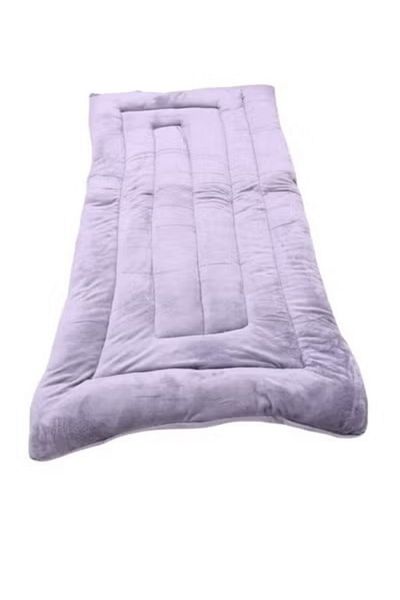 Generic Cotton sleeping blanket for camps and rest houses, soft velvet, made of high-quality materials