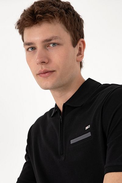 U.S. Polo Assn. Men's Regular Fit Zippered Black T-Shirt 50306788-Vr046