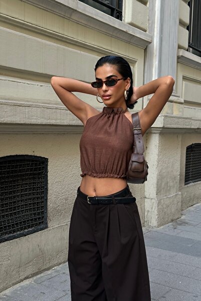 boutiquen Backless Linen Look Crop Blouse