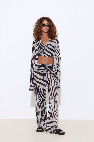 Mozto Eloria Zebra Printed Double Breasted Tied Tulle Blouse - Beach / Beach