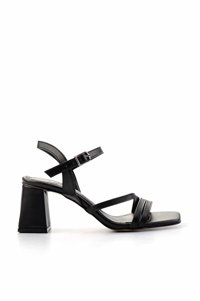 Bambi Siyah  Kadın Klasik Topuklu Ayakkabı K05477050209