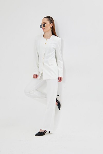 LOVELF Gold Düğmeli Kare Yaka Takım Ekru