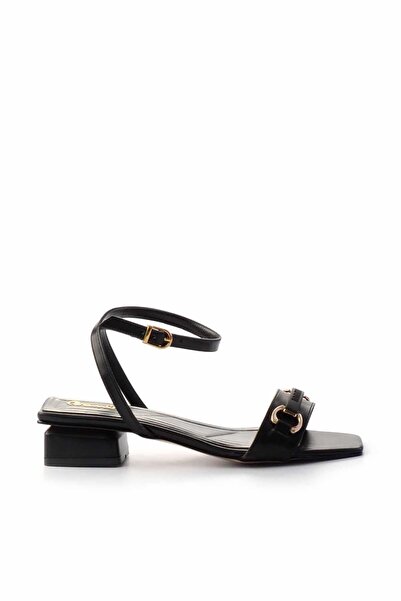 Bambi Siyah Kadın Sandalet K05213395209