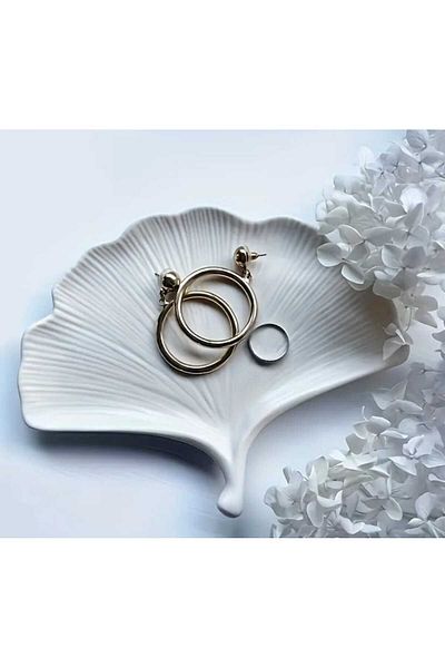 rakaymu Leaf Look Decorative Plate Jewelry Plate