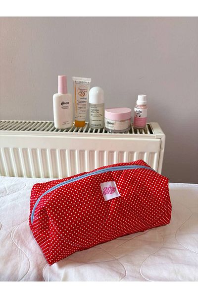 girlsybags حقيبة مكياج منقطة باللون الأحمر مع حقيبة محفظة بسحاب كبيرة الحجم مع شريط مكشكش