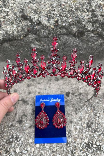 Hobigram Elvira Burgundy Bridal Henna Crown Special Occasion Accessory Women's Crown and Drop Shuttle Earring Set