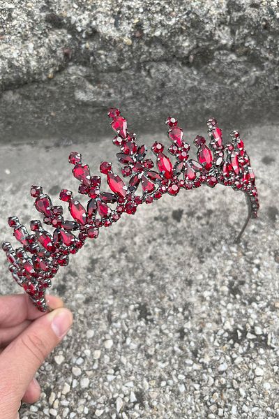 Hobigram Elvira Burgundy Bridal Henna Crown Special Occasion Accessory Women's Crown Hair Accessory – Crown, Crystal Stone