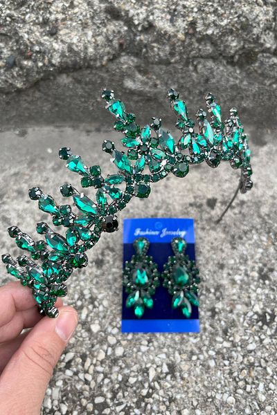 Hobigram Elvira Green Bridal Henna Crown Special Occasion Accessory Women's Crown and Three Shuttle Earrings Set