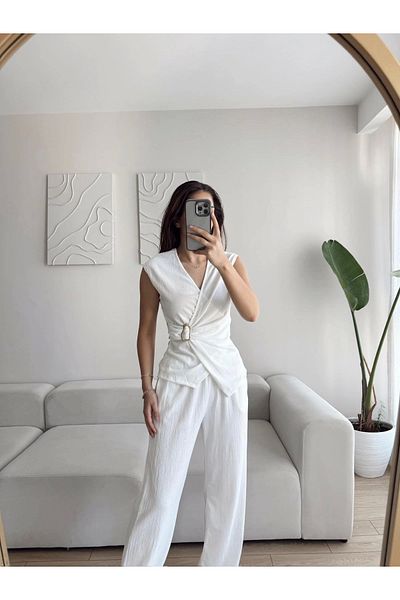 Zoom Butik Buckle Double Breasted Trousers Suit - White