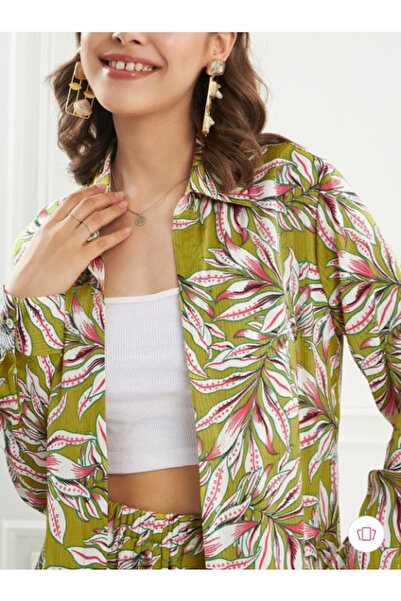 Kassually By Styli Tropical Print Shirt and Side Slit Detail Pants Co-Ords