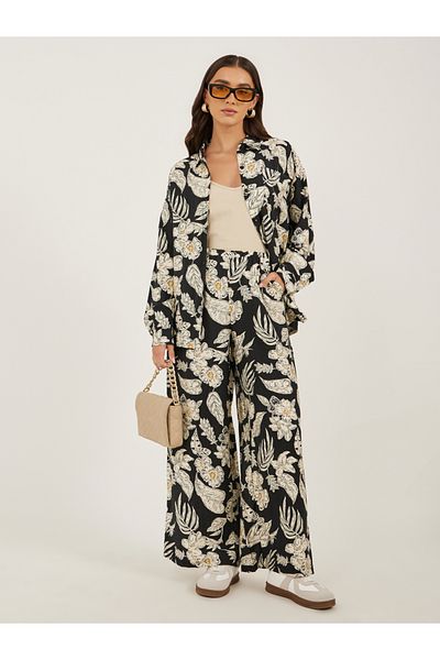 Styli Women Printed Oversized Shirt and Wide Leg Trousers Co-Ords
