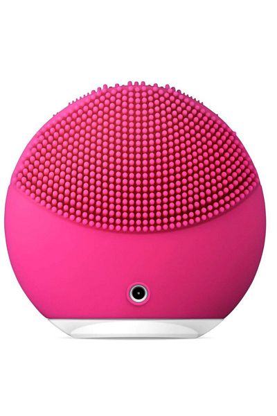 Forever Facial cleansing device, hypoallergenic, 5 speeds, USB powered, rechargeable, pink color