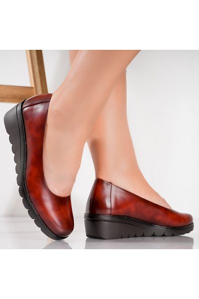 MODA STİL Women's casual shoes Bordeaux made of Asira Eco-leather, 37