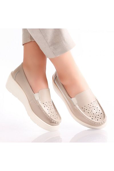 MODA STİL Women's casual shoes Beige made of natural leather Avril, 41