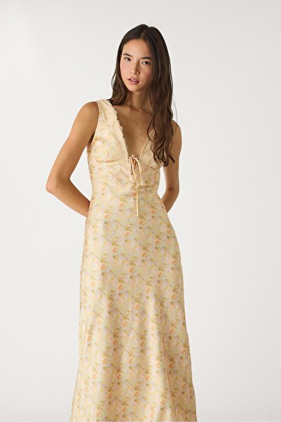 Stradivarius Satin and lace midi dress