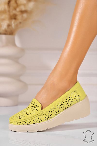 Joana Women's Loafers Natural Leather Yellow Cassiane