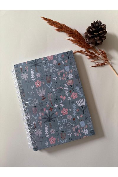 Adalinhome Atakids Lizy Spralli Hard Cover Striped School Notebook (17×24 Cm, 120 Sheets)