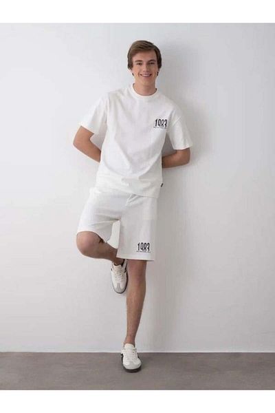 Zekids Boy's 1983 Written Cotton Oversize T-Shirt Shorts Set