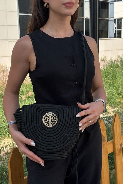 MaVaux Lunera Accesoriu elegant detaliat din paie, geantă crossbody cu detaliu în față, stil casual și de vară