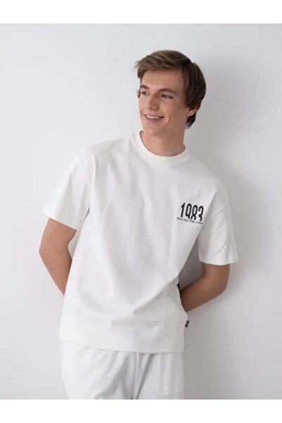 Zekids Boy's 1983 Written Cotton Oversize T-Shirt Shorts Set