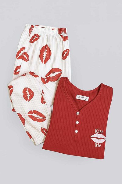 skycott Women's Pajamas Set Twill Pegasus Fabric Kiss Printed Short Sleeve