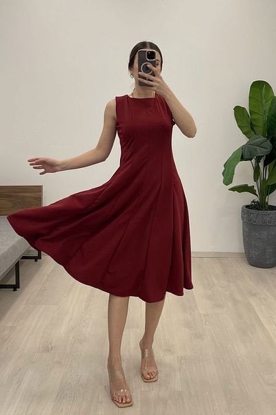 Nazline Rochie midi pliată fără mâneci cu decolteu