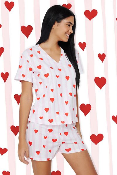 Trendyol Collection Barevný pudr 100% bavlna, pruhované a srdíčkový pyžamový set - THMSS24PT00073
