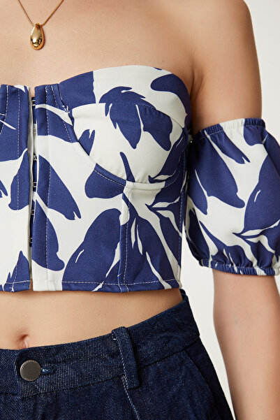 Happiness İstanbul Γυναικεία Κρέμα Μπλουζάκι Βισκόζης με μοτίβο Navy Blue CR00510
