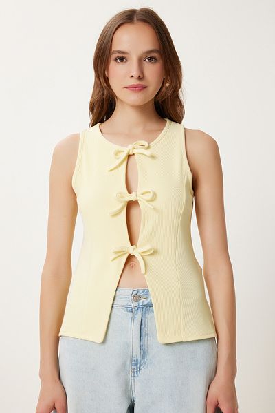 Happiness İstanbul Gelbe Damen-Bluse mit Schnürung und detailliertem Cord-Strick PB00039
